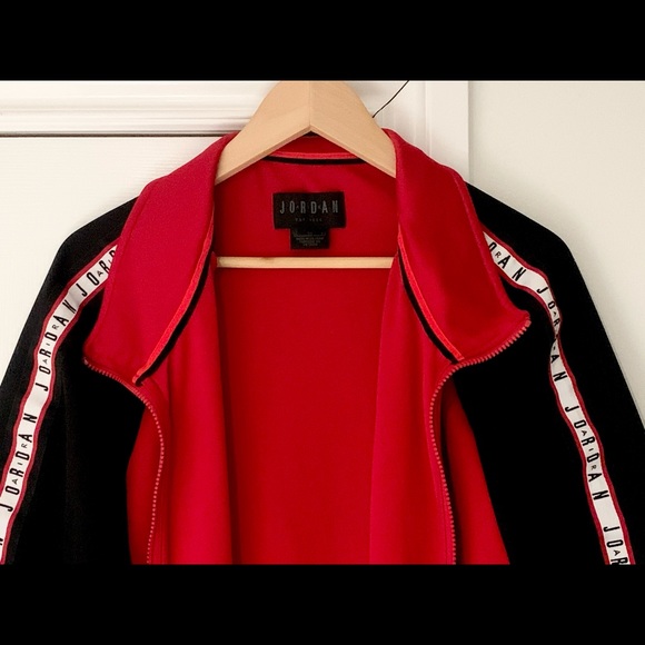 Air Jordan Jacket - Picture 7 of 8